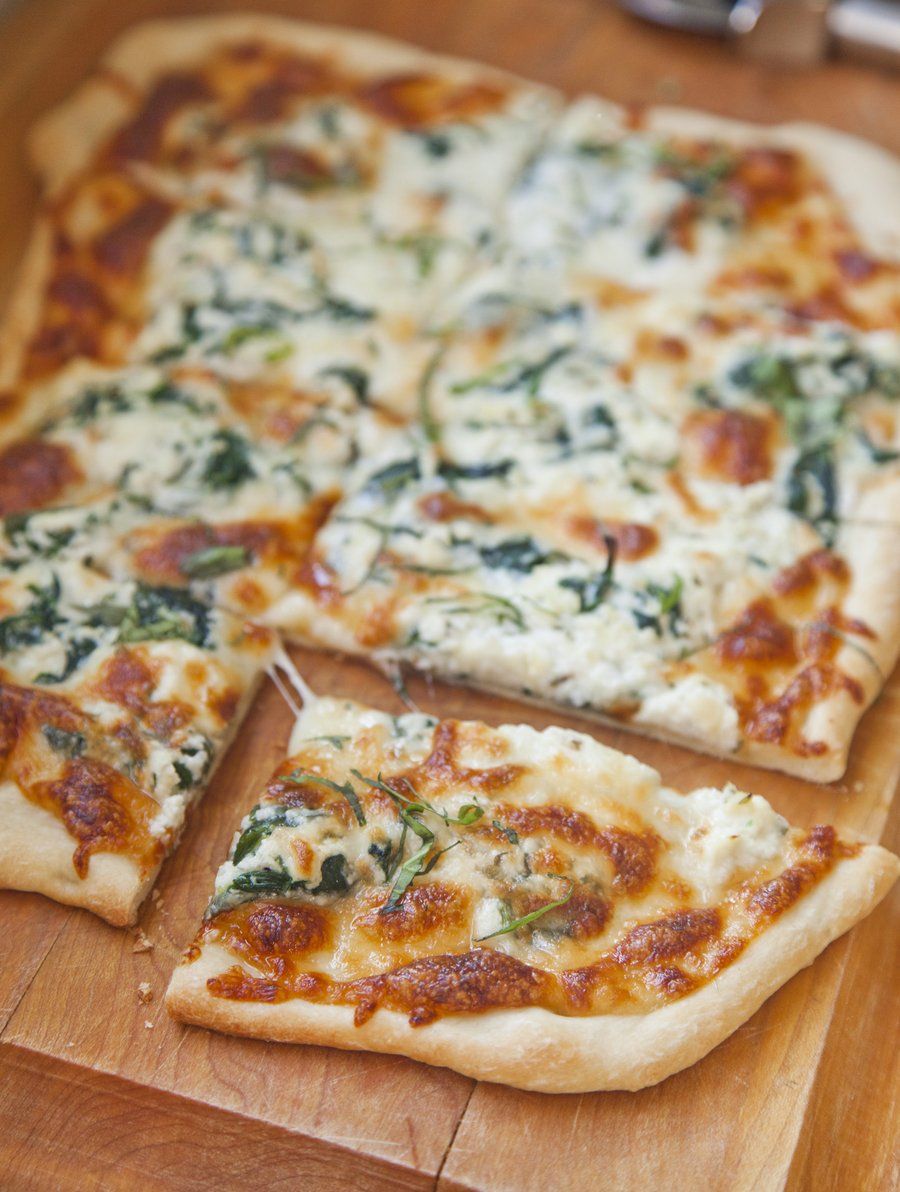 3-Cheese White Pizza with Spinach and Basil