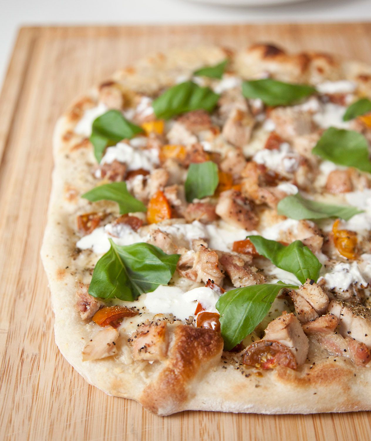 Sourdough White Pizza with Chicken, Tomato & Basil